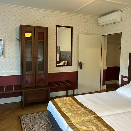 Boshof 酒店 Heilig Landstichting